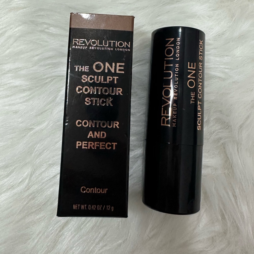 Revolution The One Sculpt Contour Stick